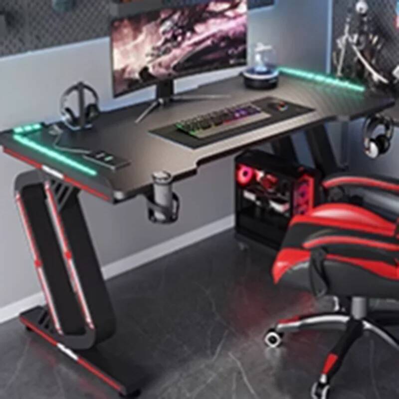 Kırmızı Beyaz Siyah Endüstriye - Esports Gaming Industry incelemesi ve fiyatı